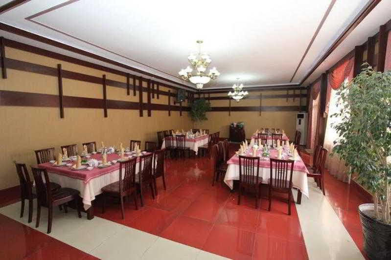 Hotel Asia Samarkand Esterno foto